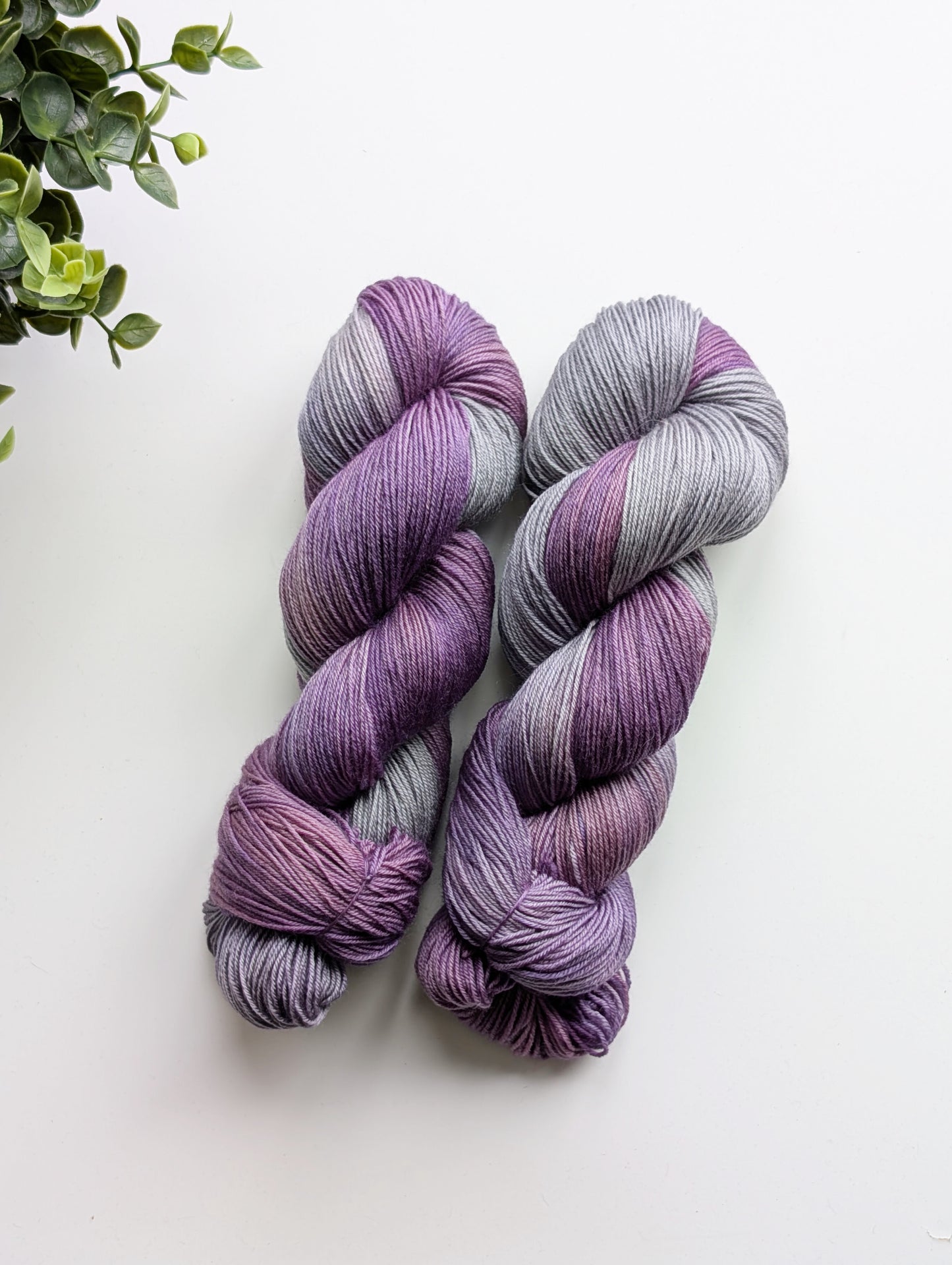 Laine teinte à la main - Inspiration abstraite