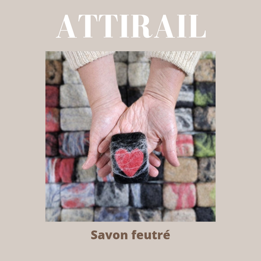 Création de savon feutré avec de la fibre