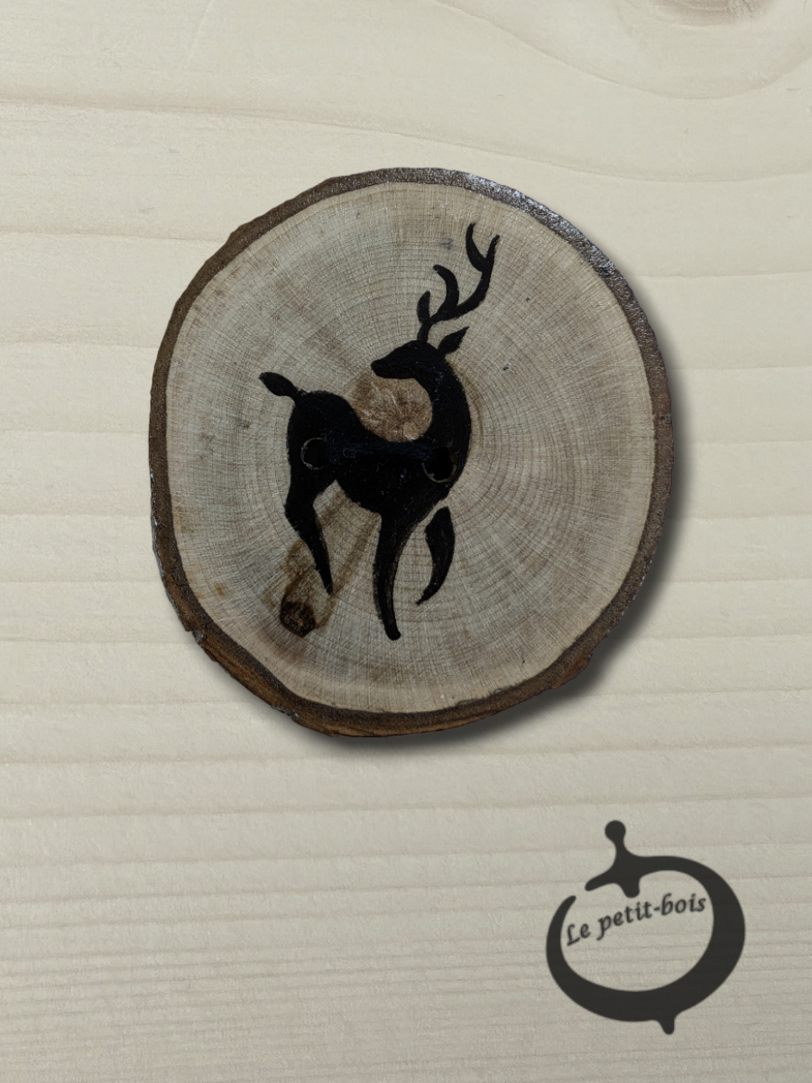 Bouton de bois peint à la main