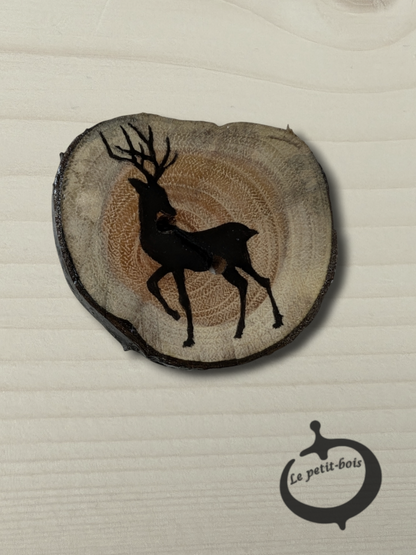Bouton de bois peint à la main